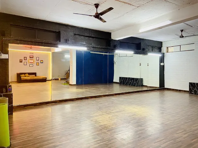We1 dance academy — Dance in Sector 22