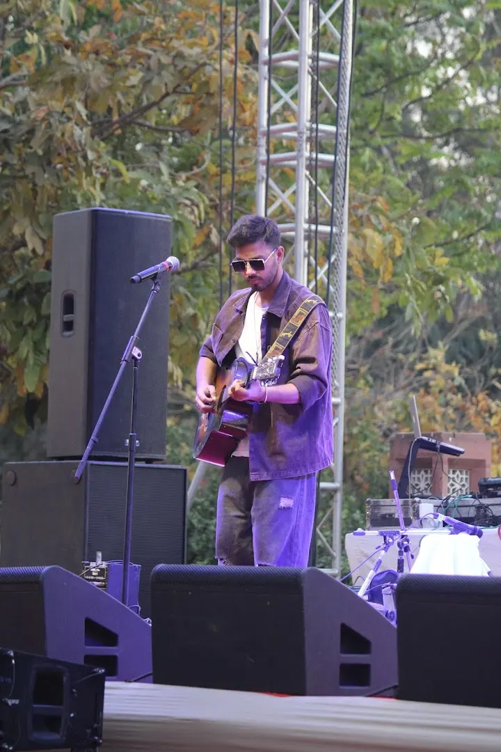 Unplugged Music Classes — Music in Vaishali