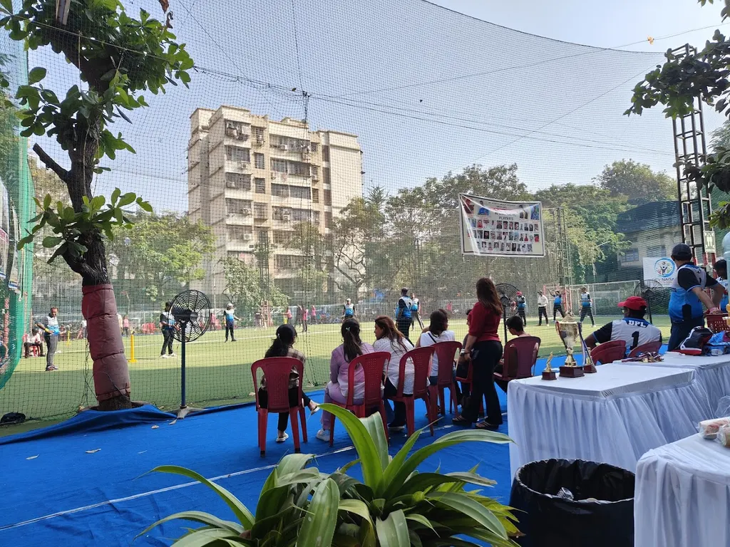 Zillion Sports — Cricket in Kandivali West