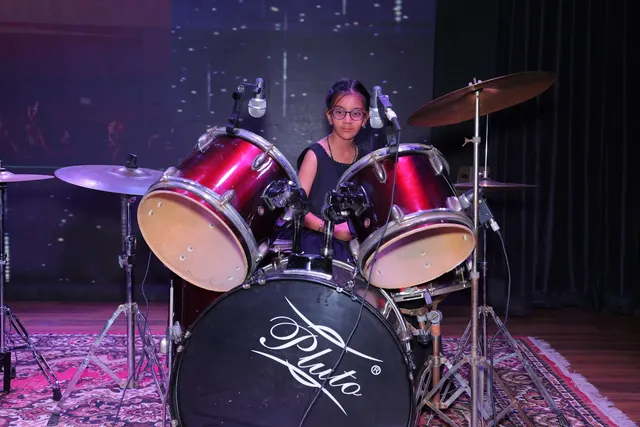 Dhwani Sangeet Mahavidyalaya — Music in Sector 56