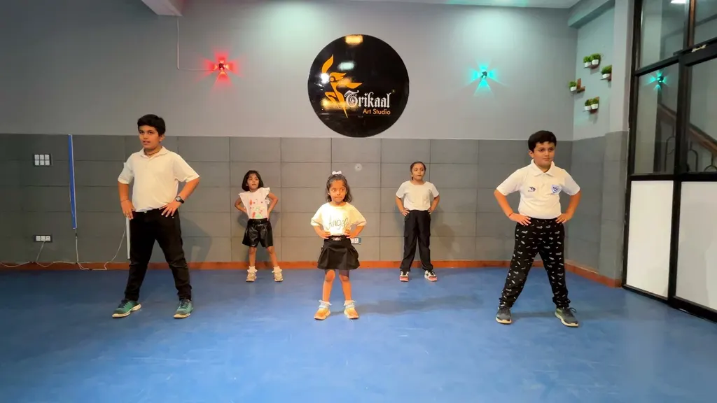 Trikaal Art Studio — Dance in Sector 41