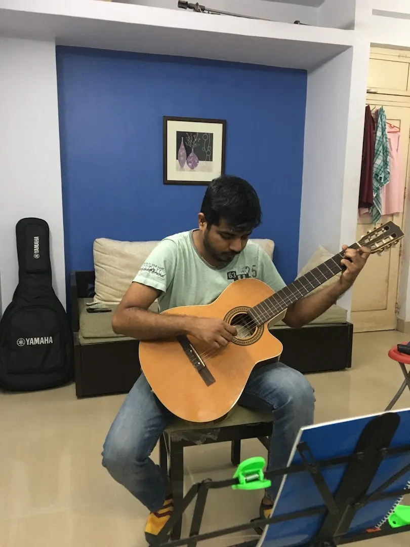 GERRY Harmonica and Guitar Classes — Music in Goregaon East