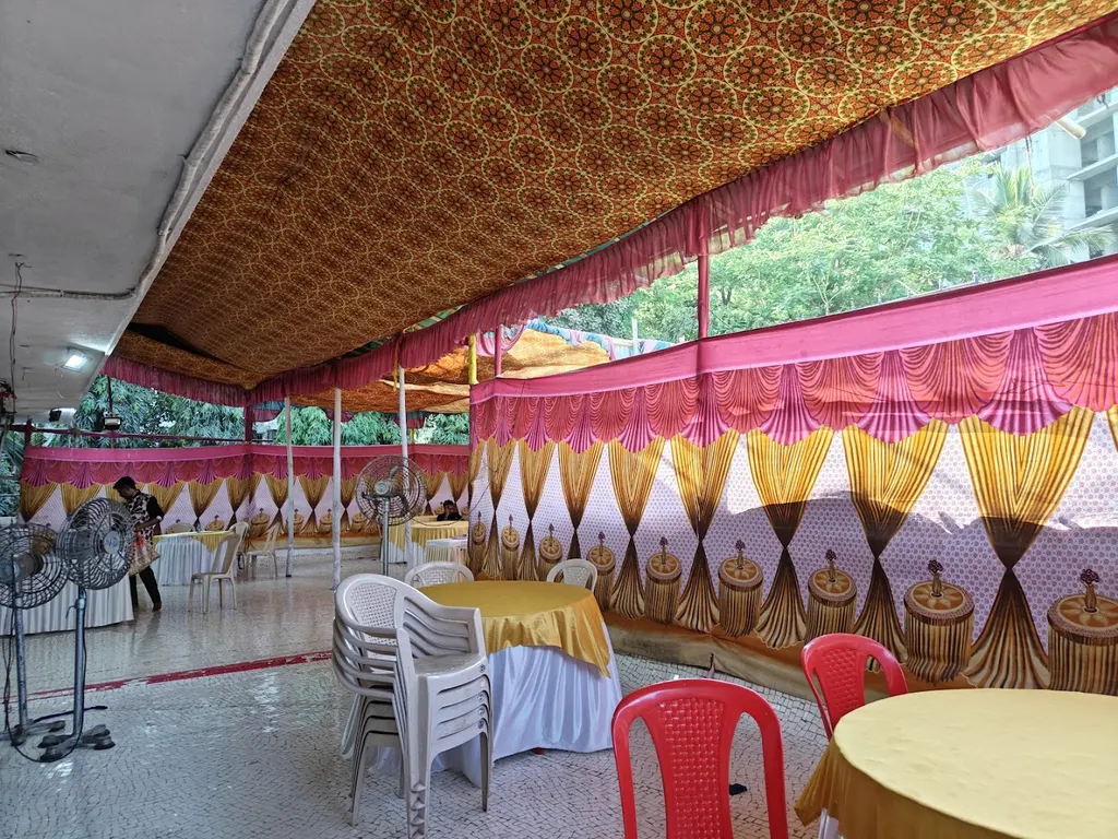 Suchi Dham Club , Suchi Dham — Swimming in Malad