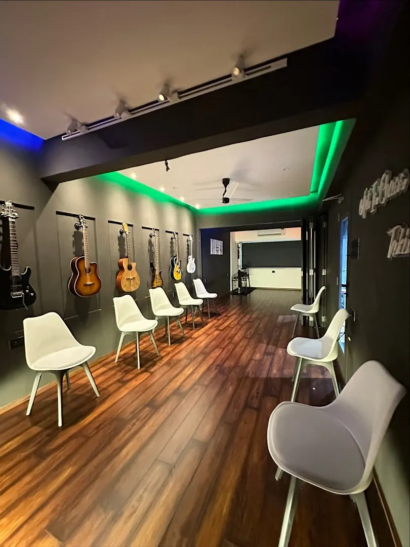 Rhythm Divine Malav's School Of Music — Music in Vidyavihar