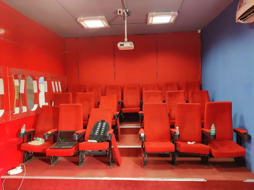 Live Wires Media Institute — Photography in Koramangala