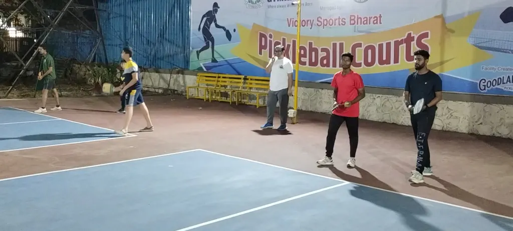 Poinsur Gymkhana — Cricket in Kandivali West