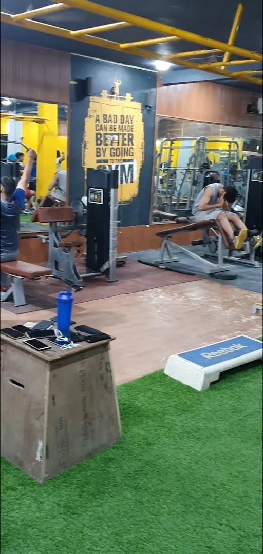 Lucky Fitness Gym — Standard Gym in Bhondsi, Gurugram