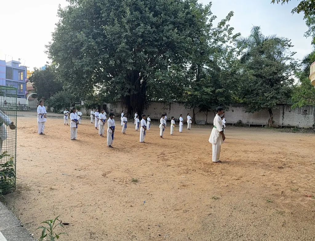 HP Kannadiga — Martial Arts in Dooravani Nagar