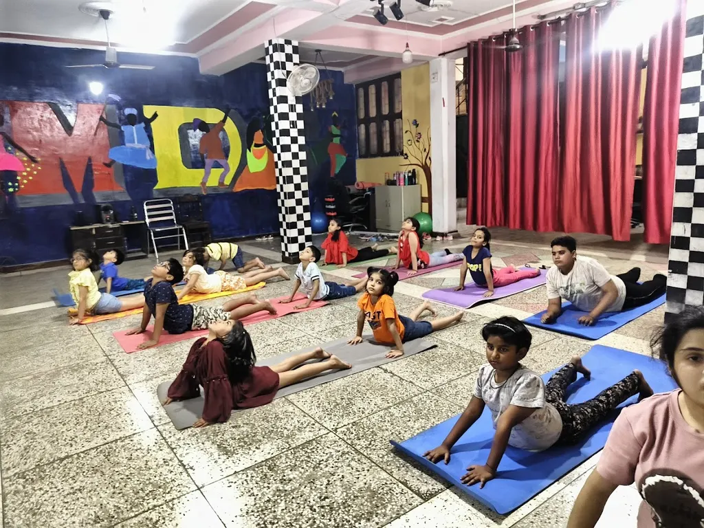 Maven's Dance Academy — Dance in Sector 10A