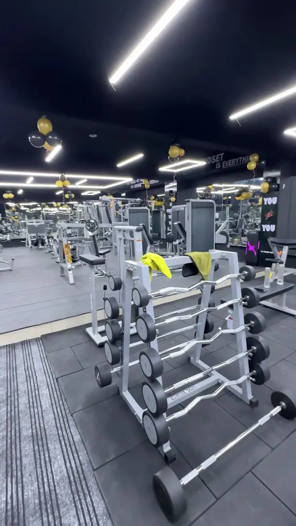 R1 Fitness Club GYM