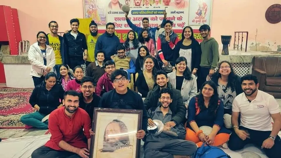 The Art of Living Happiness Program Center — Yoga in Paschim Vihar