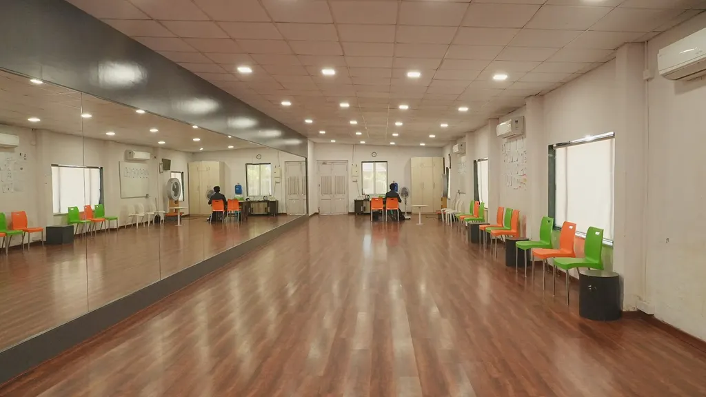 The Village — Art & Craft in Borivali West