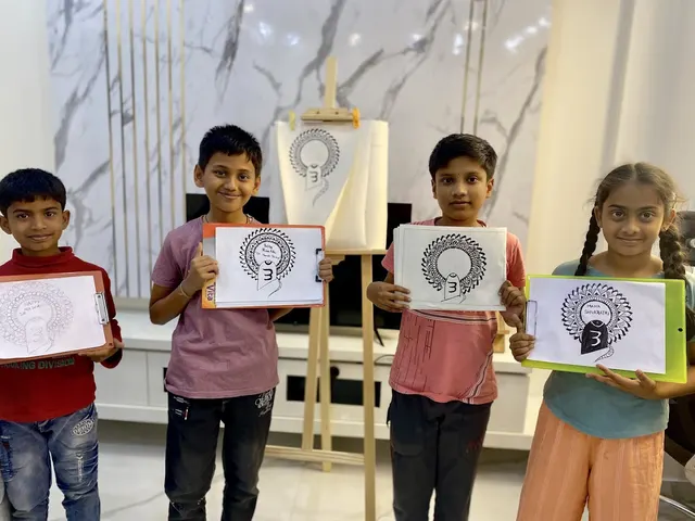 Art World — Art & Craft in Andrahalli