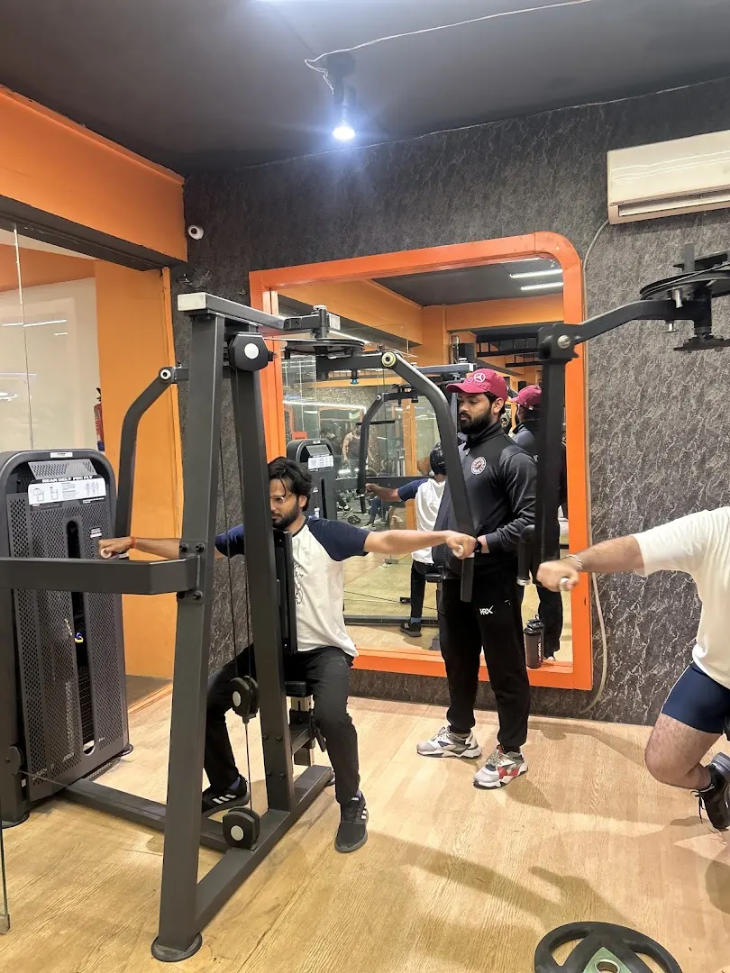 Functional Fitness Gym — CrossFit & Functional Training in Vasundhara