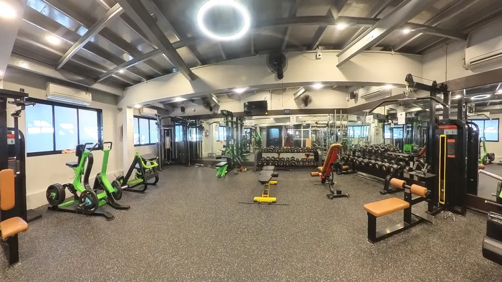 Flex Iron Gym — Strength & Powerlifting in Thane West