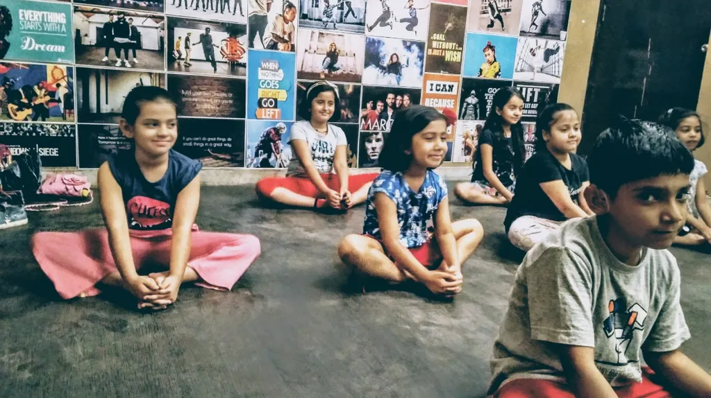 Guitar & Dance Practice Classes — Dance in Laxmi Nagar