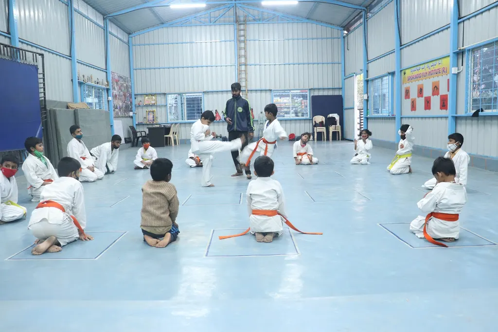 Sandalwood Film Institute — Art & Craft in Hegganahalli