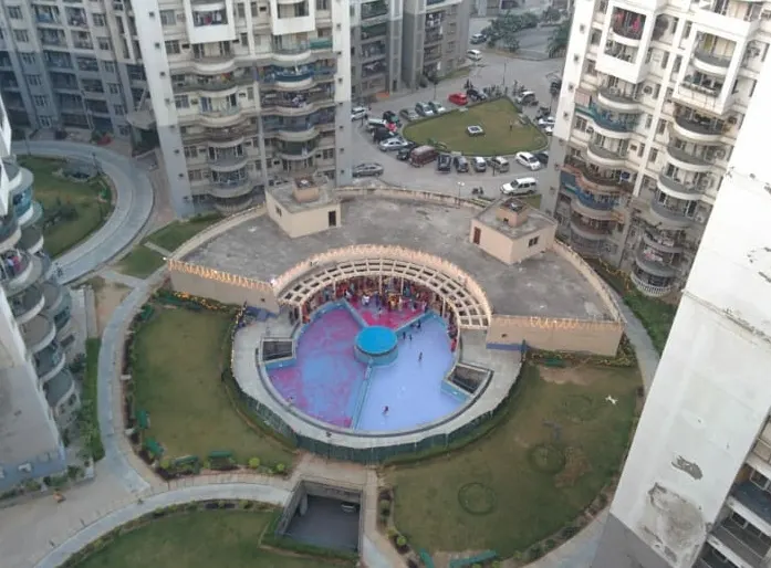 Swimming Pool - Aditya mega City — Swimming in Indirapuram