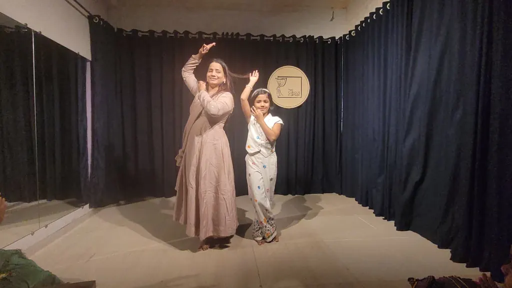 The Curious Curtain. Acting l Dance l Music training — Theatre & Drama in Borivali West