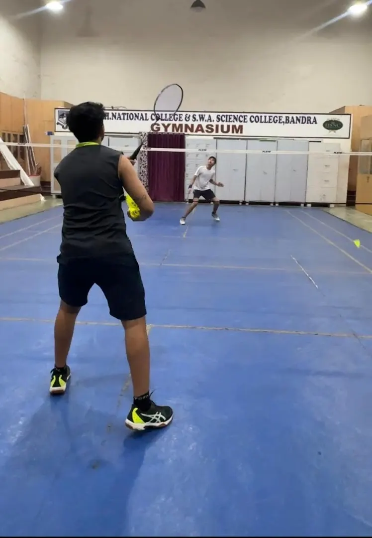 Flying Feathers — Badminton in Khar West