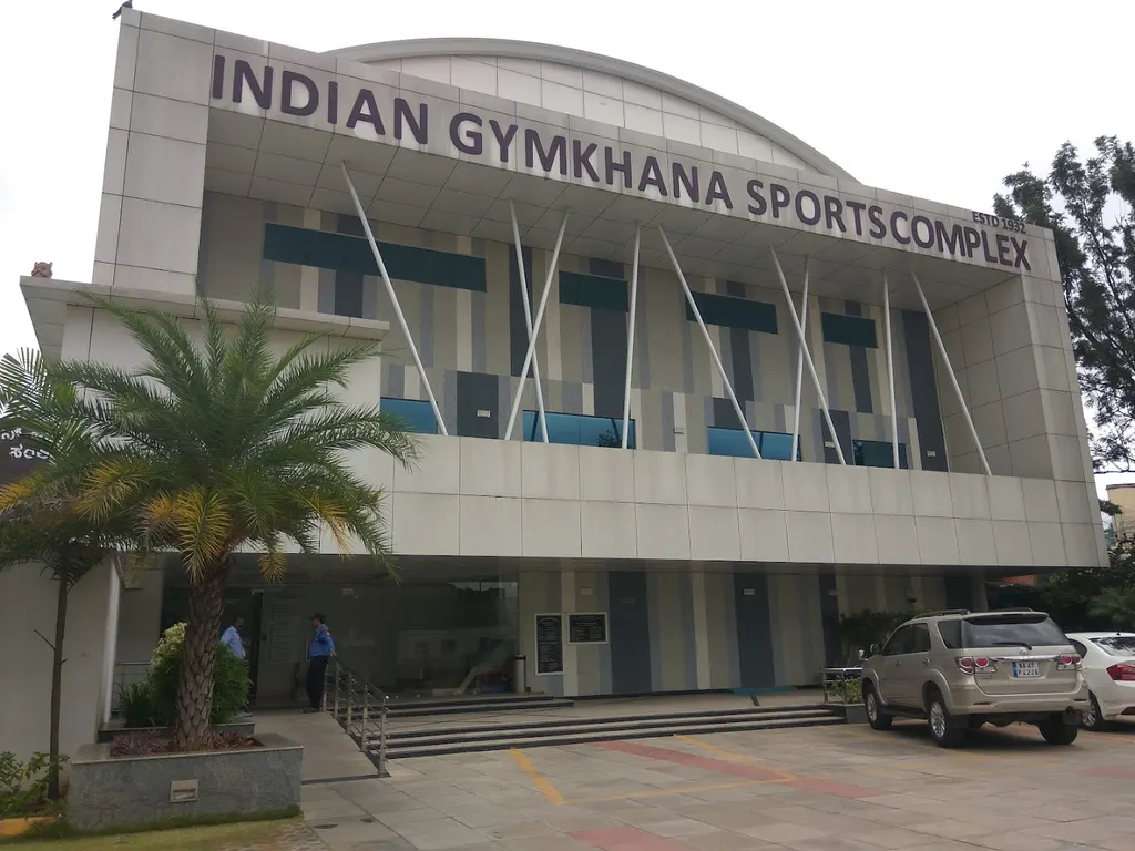 Indian Gymkhana Club — Swimming in Cox Town