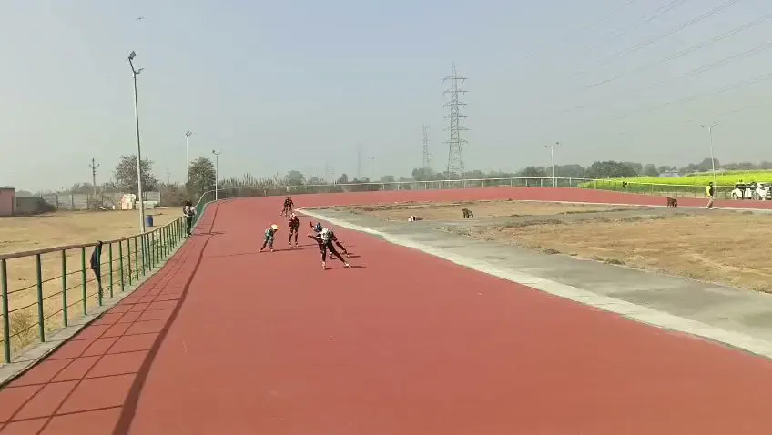 Rne International Skating Banked Track — Skating in Raj Nagar