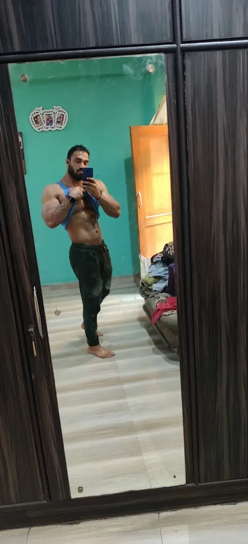 Fitness Freak Gym — Standard Gym in Sector 70, Noida