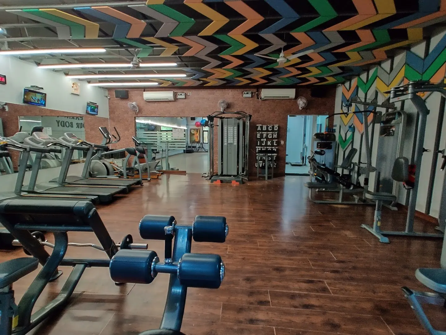 Fitt Lounge — Fitness Center in Anand Niketan, Delhi