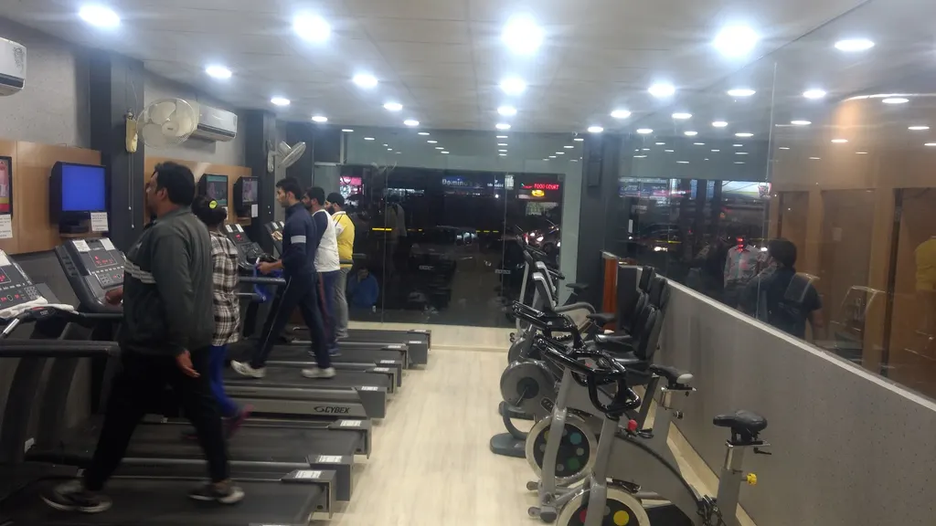 La Sona Gym-Spa — Yoga in GTB Nagar