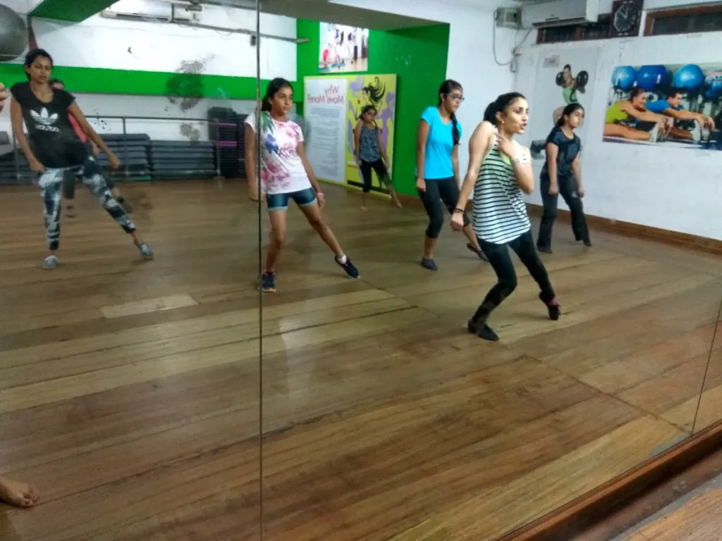 Danza Performing Arts — Dance in Sector 40