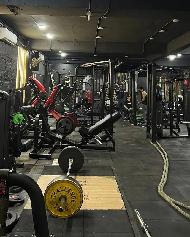 Iron Bar GYM