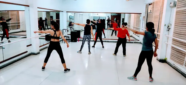 Live Love Dance — Dance in Vasant Kunj