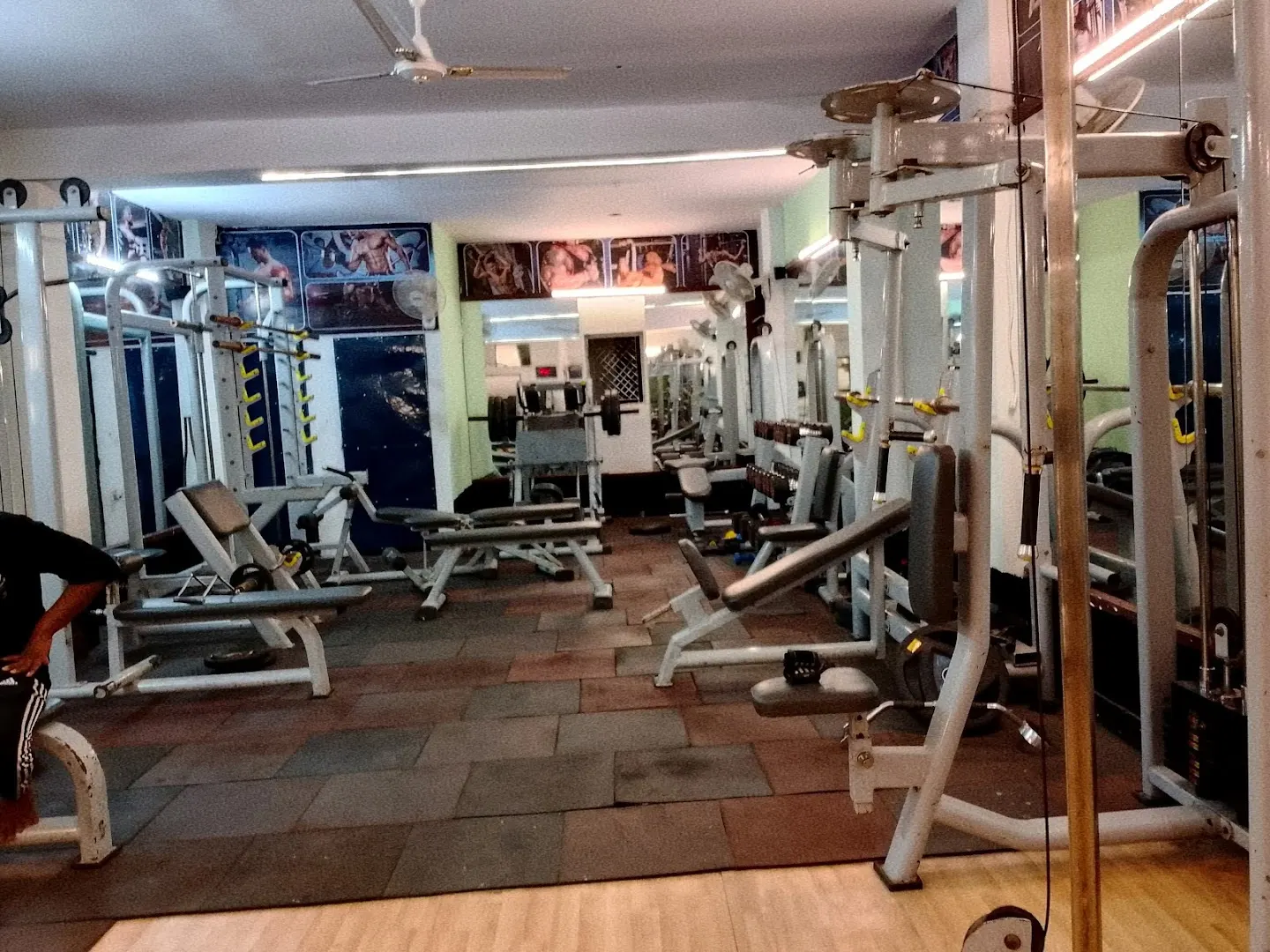 Ak Fitness Unisex GYM — Standard Gym in Mukundpur, Delhi