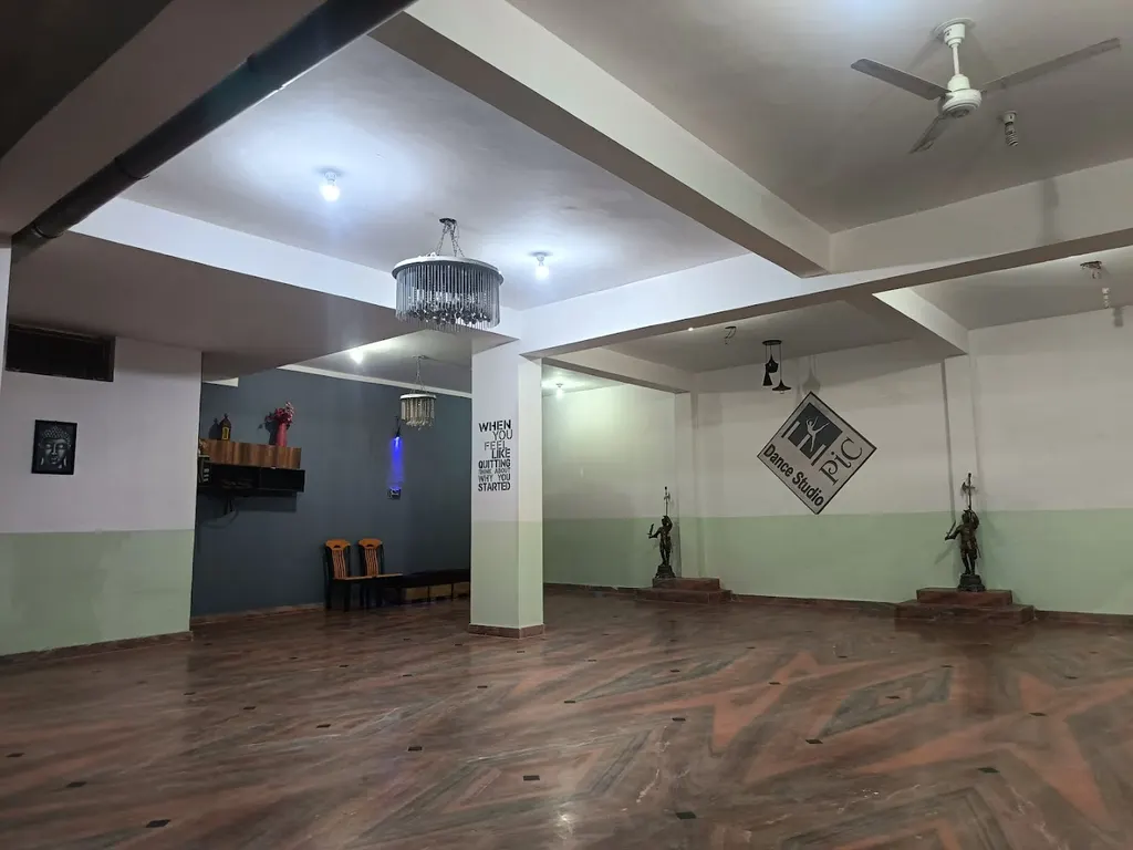 E-Pic Dance Studio — Dance in Rajokri