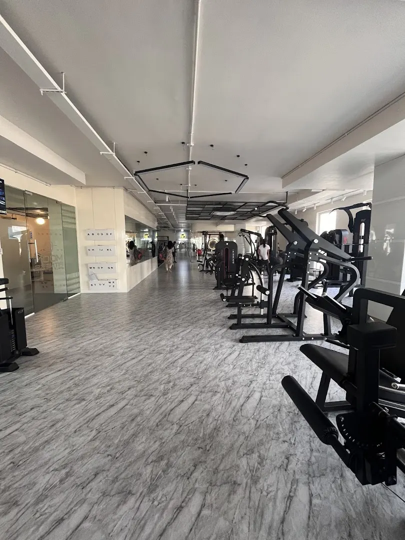 Moon Fitness Premium Club — Standard Gym in Eastwood Township, Bengaluru