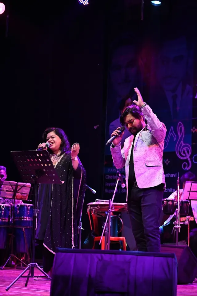 Divine Rhythmz — Music in Thane West