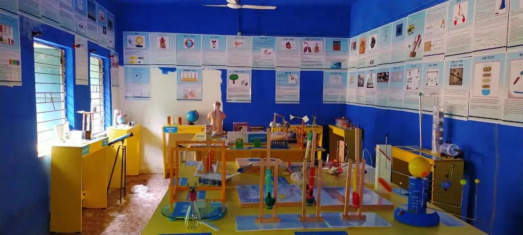 Brainy Toys — Coding & Robotics in Sector 38
