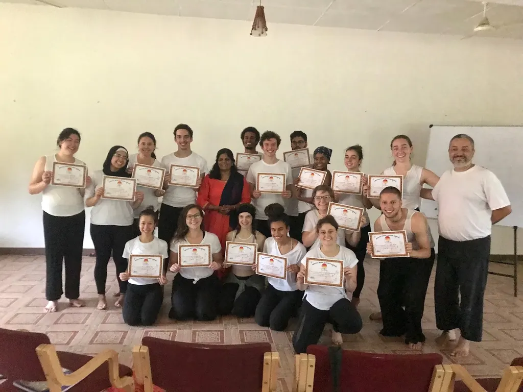 Carnatic Music vocal Online Class — Music in Horamavu