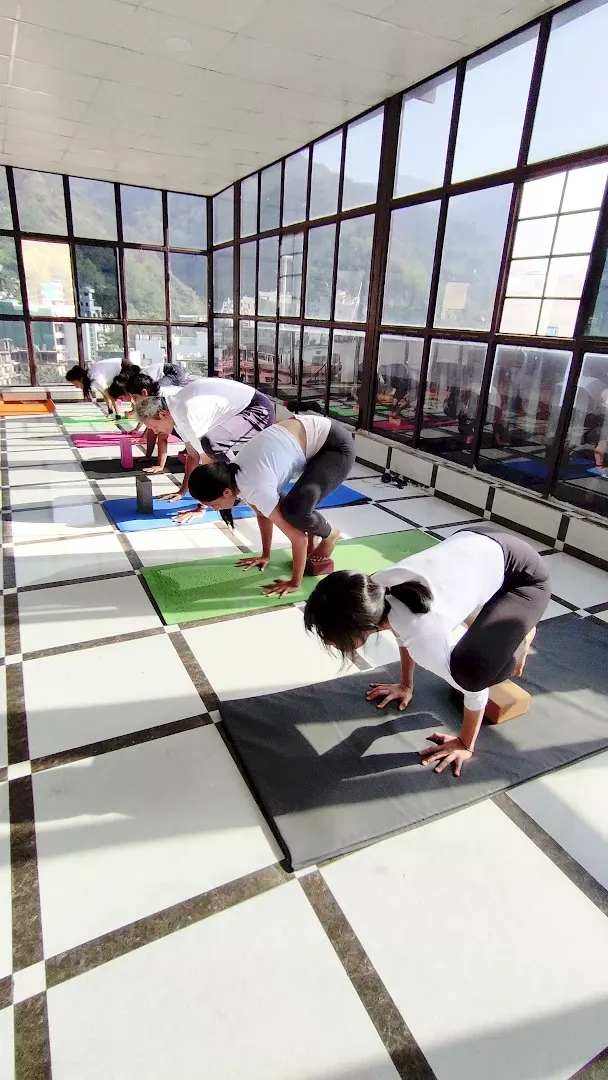 Yogatreya — Yoga in Connaught Place