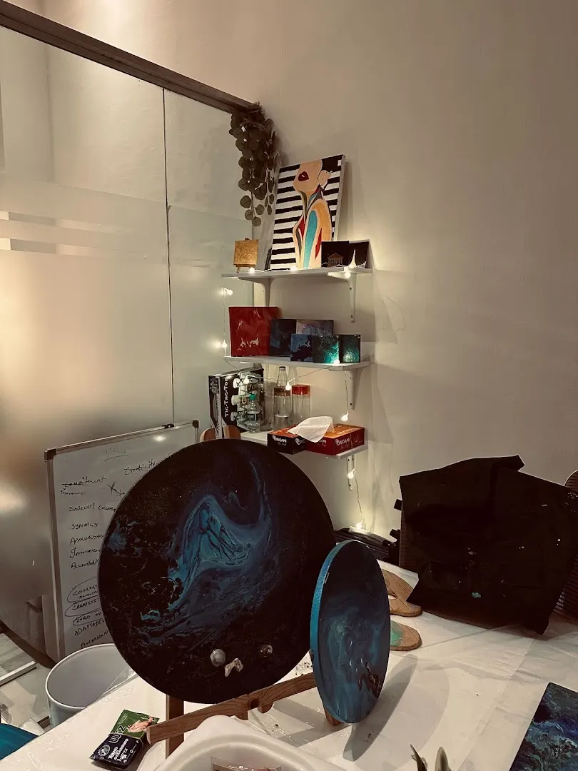 Happy Hikkups — Art & Craft in Malad West