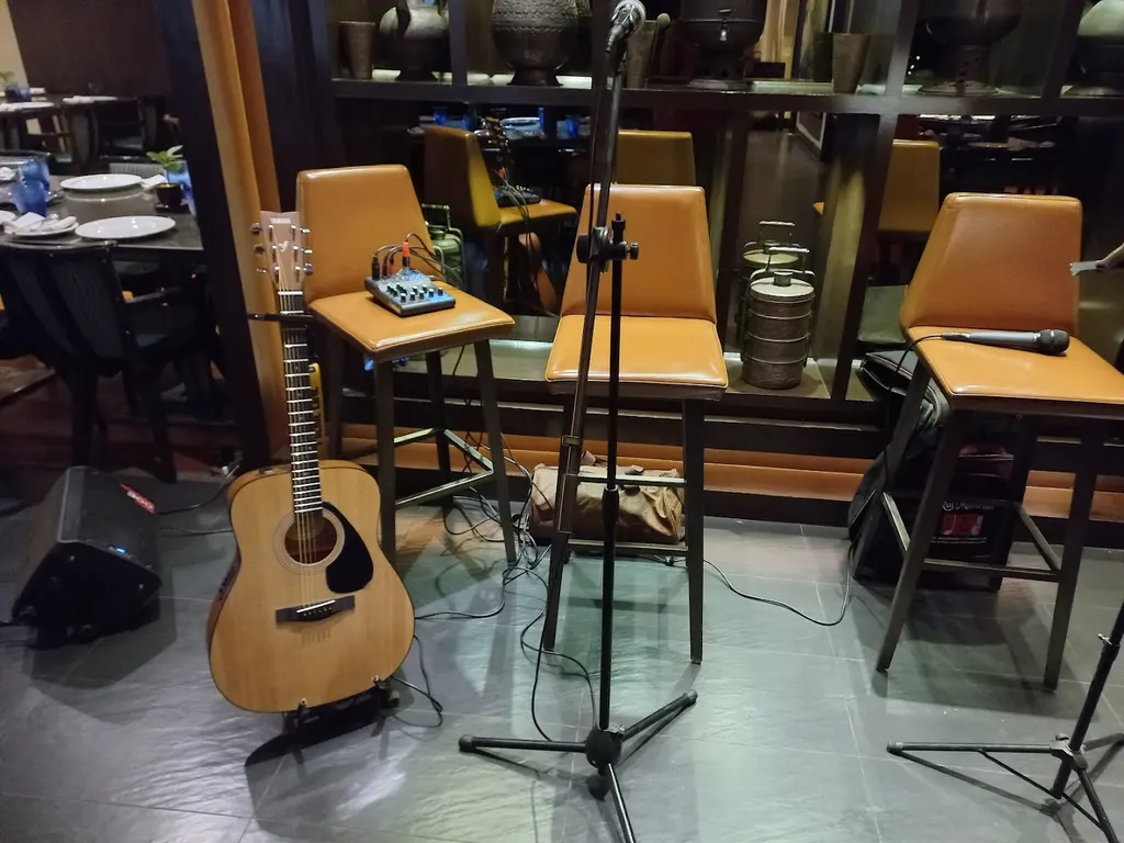 Ravi Thakur Songs — Music in Dwarka