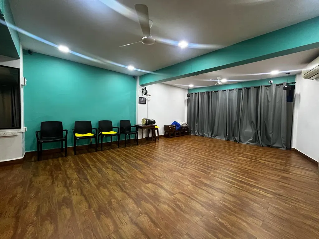 Kalashray Art Studio — Art & Craft in Malad West