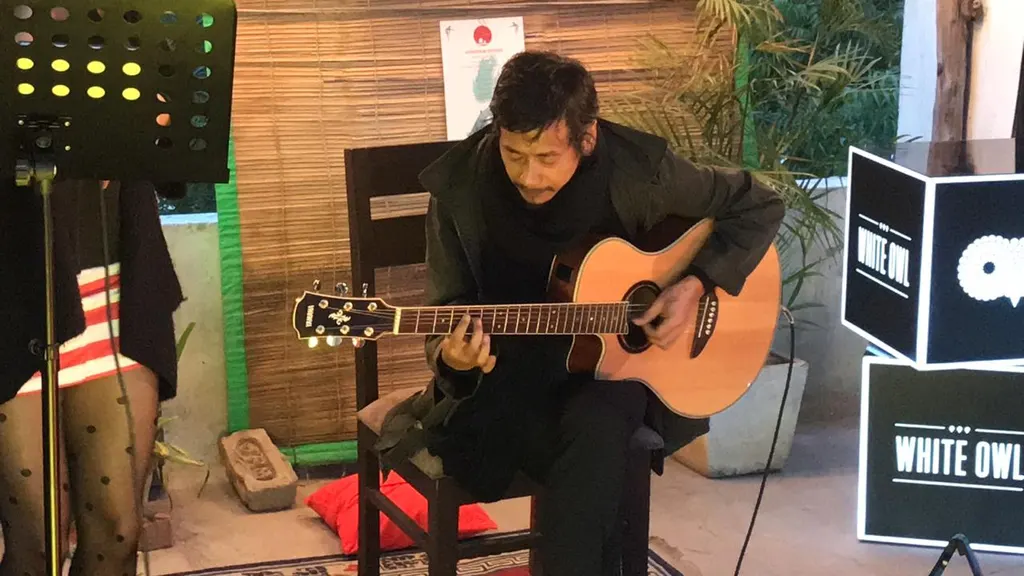 Ranjan Guitar Class — Music in Safdarjung Enclave