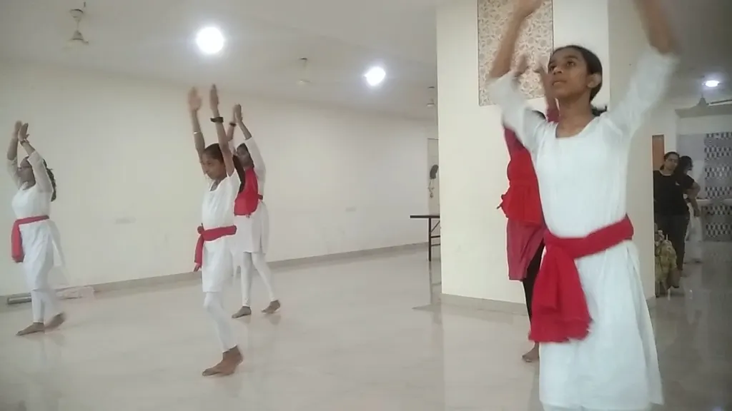 Roopashri kalanikethan — Dance in Gottigere