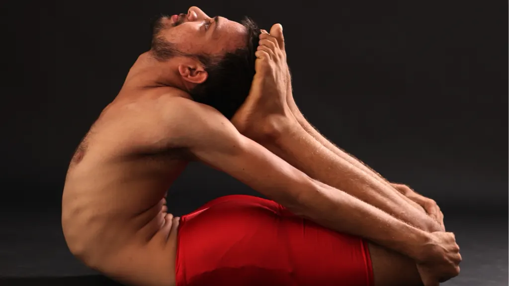 Namyastha yoga — Yoga in Khar West