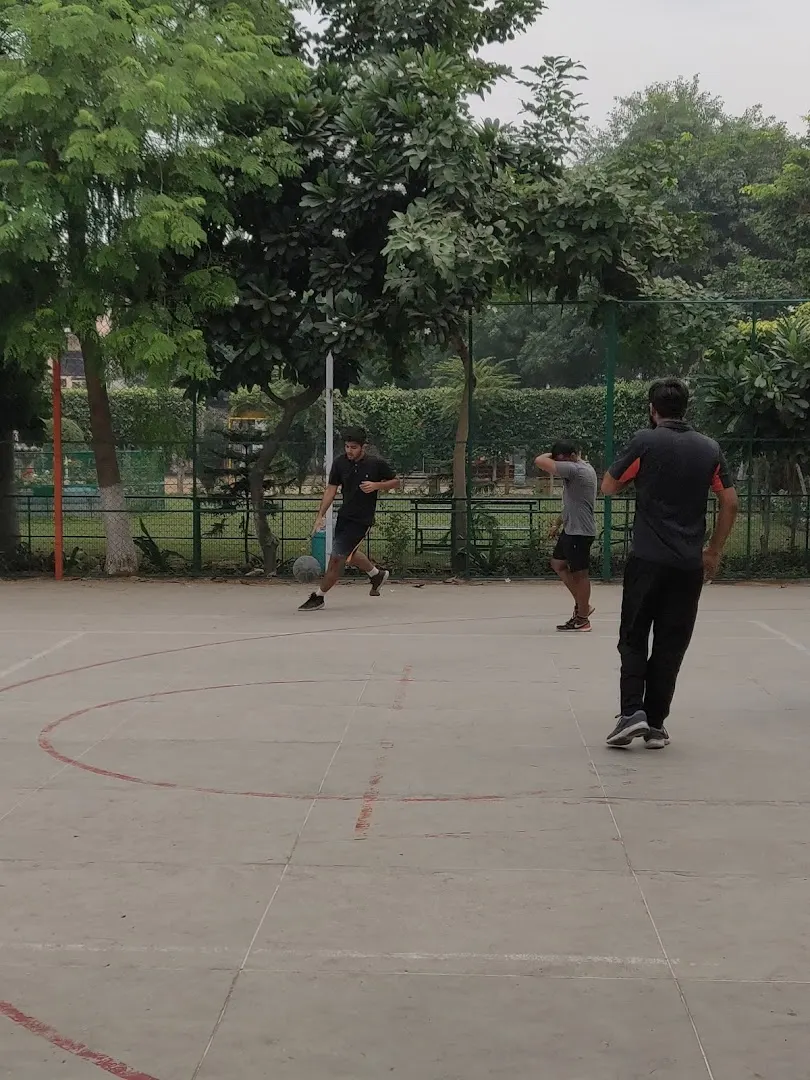 Sector 31 Park — Basketball in Sector 31, Gurugram