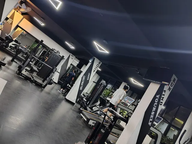 V Xtream Fitness