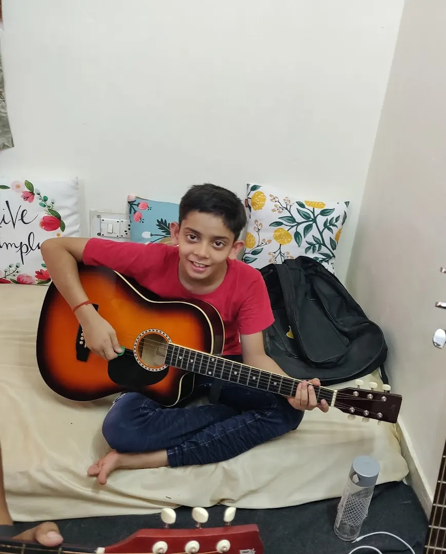 Guitar Class - Learn Guitar photo 1