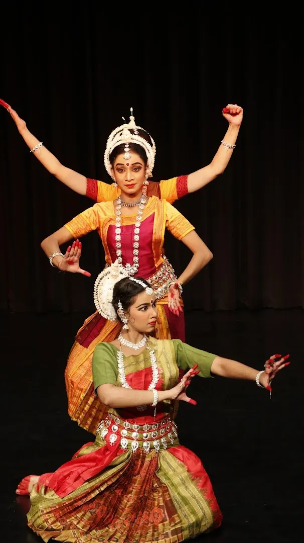Surobani — Dance in Chhatarpur