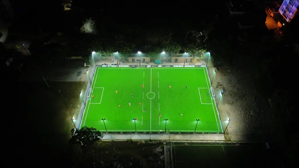 ClayGrounds Arena — Football in Pocket D